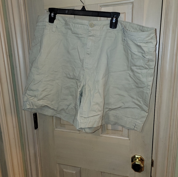 Faded Glory Pants - Womems Plus Sz 20W Faded Glory Tan Shorts